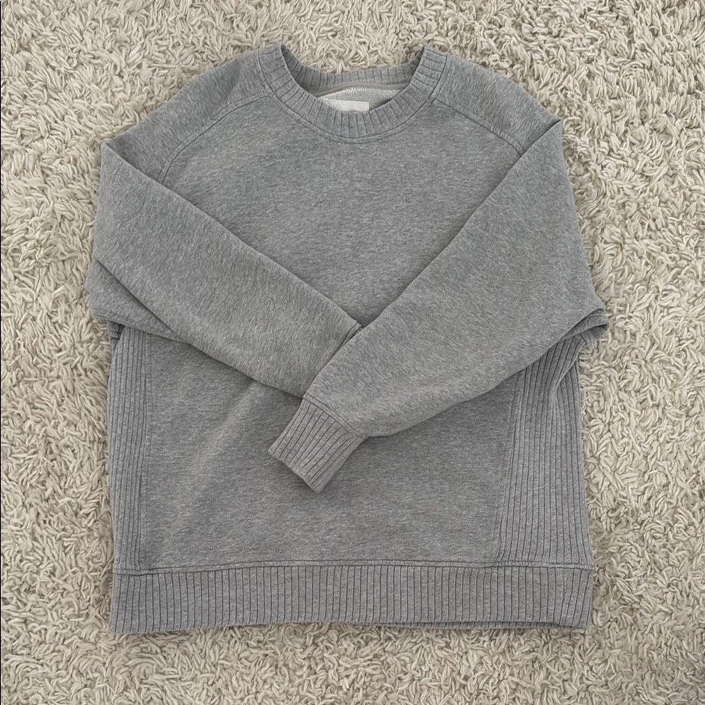 Gray Women’s Aerie Sweatshirt